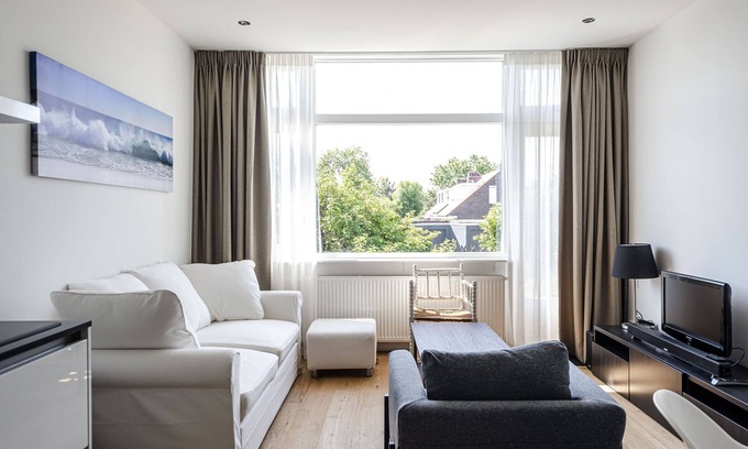 Zandvoort Apartment | The apartment Shell 42