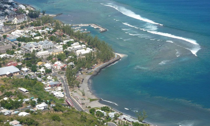 Saint-Leu Apartment | The AppartaFabi *, charming rental, exceptional sea view, private jacuzzi