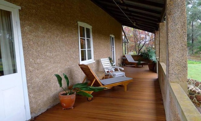 Bridgetown House | The Apple - Heritage Home on 8 Acres