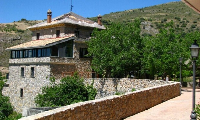 Guejar Sierra Villa | The Argumosa. Beautiful private villa with private pools and Spa near Granada city