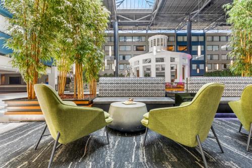 Stamford Hotel | The Armon Stamford Hotel & Conference Center