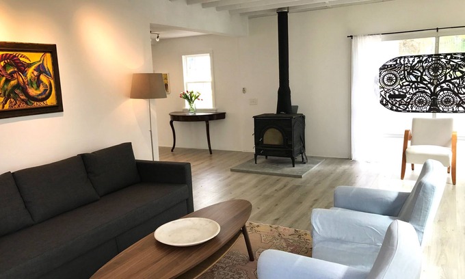 Claverack-Red Mills House | The Artist’s Studio - Cool country chic guesthouse