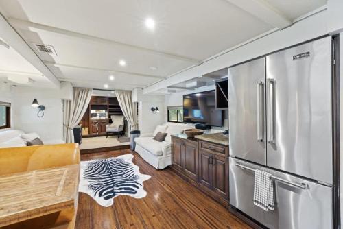 Austin Villa | The Aspen Unit