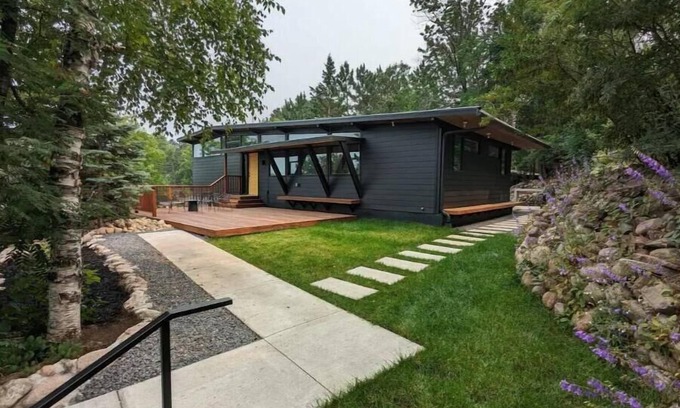 Ely House | The Atomic Lodge - Luxury Mid-Century Sanctuary