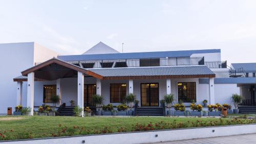 Pardi Resort | The Augusta Club & Resort