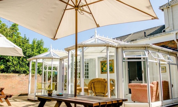 Shanklin Bed & Breakfast | The Avenue