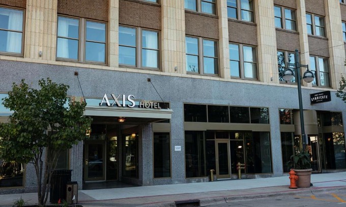 Moline Hotel | The Axis Moline Hotel, Tapestry Collection By Hilton