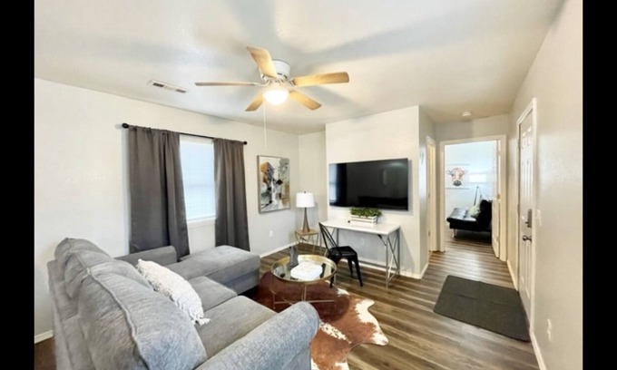 West Plains House | The Ayn-920