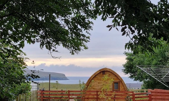 Back Ski Chalet | The back pod