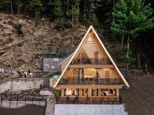 Theog Cabin | The Bagh Kufri