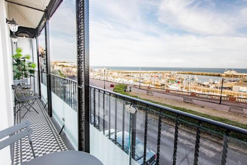 Ramsgate Apartment | The Balcony