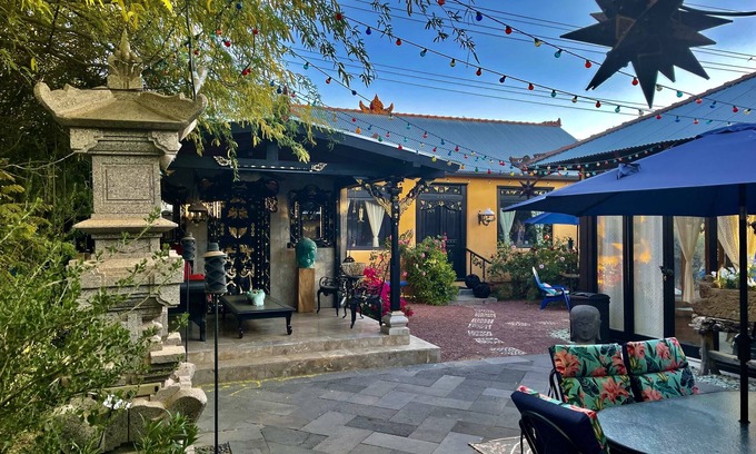 Broadmoor-Broadway House | The Bali House Experience: Enjoy The Peace