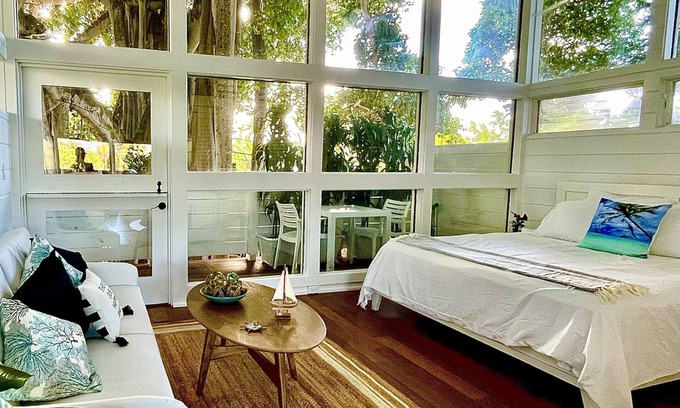 Kailua House | The Banyan Beach Bungalow
