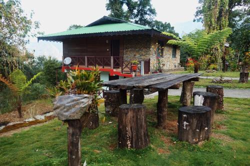 Namchi Bed & Breakfast | The Barfung Retreat