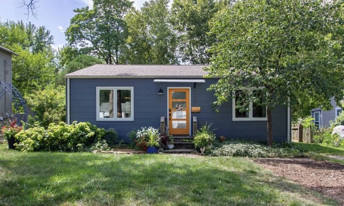 Lawrence House | The Barker Artisan