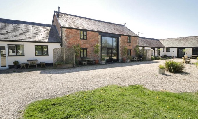 Sedgehill House | The Barn