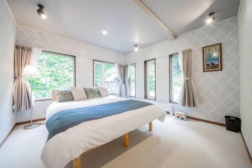 Hariusu Villa | The BASE