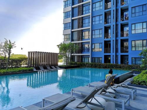 Ramkhamhaeng Apartment | The Base - Rama 9 by Sumaq Property