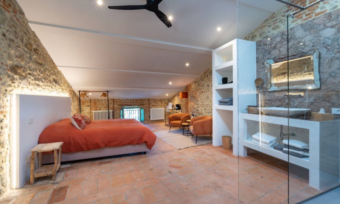 Bivio Lugnano Bed & Breakfast | The Bathroom is Integrated Into the Bedroom