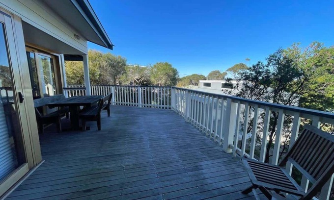 Bawley Point House | The Bawley Hideaway - coastal home with fireplace