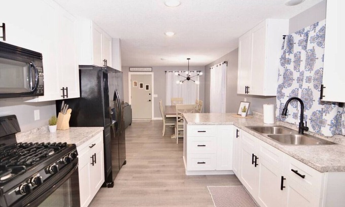 Garrison House | The Bay on Mille Lacs