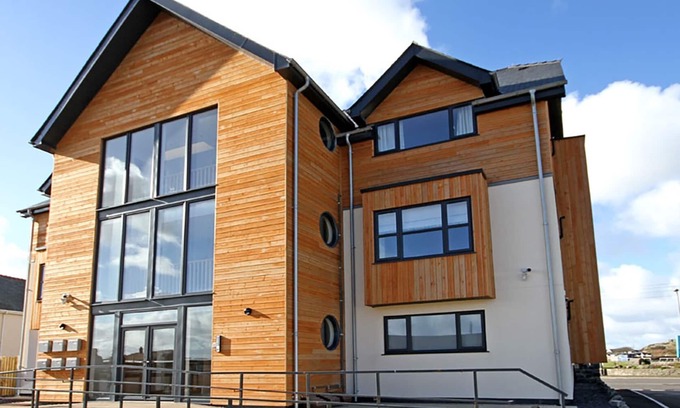 Trearddur Bay Cottage | THE BAY, pet friendly, luxury holiday cottage in Trearddur Bay