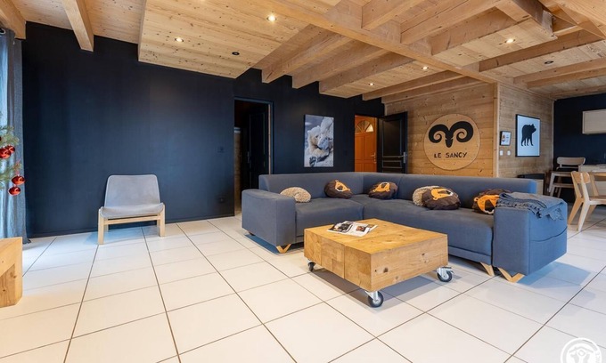 Besse-et-Saint-Anastaise House | The beautiful story - BESSE ET SAINT ANASTAISE