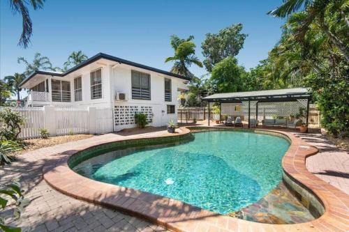 Pallarenda House | The Beach House at Pallarenda
