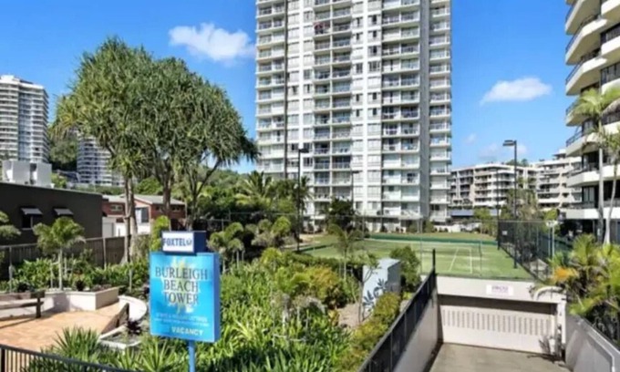 Burleigh Heads Apartment | The Beach Tower, in Burleigh. Level3!