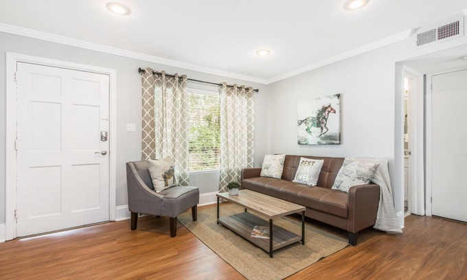 Midtown Condo | The best location in the heart of Midtown Atlanta