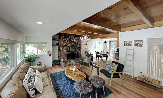 North Upper Truckee House | The Best South Lake Bear Cabin with Game Room!
