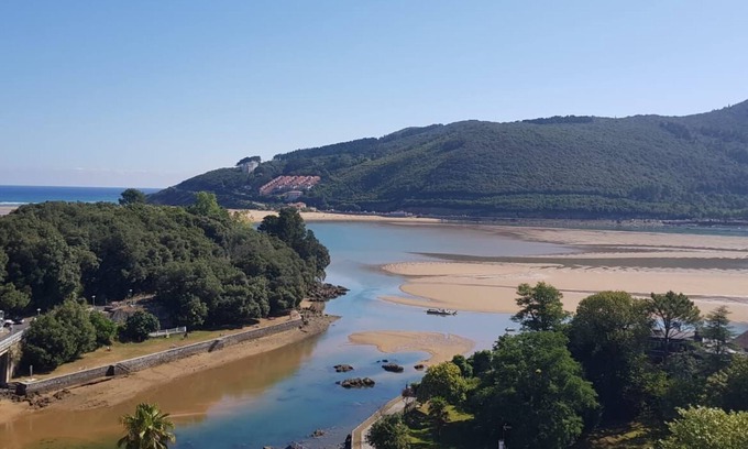 Busturia Apartment | The best views of Urdaibai