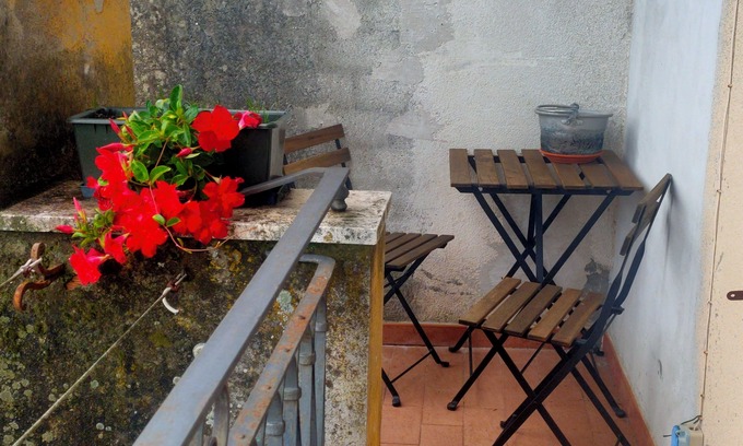 Licciana Nardi House | The Bishop's House