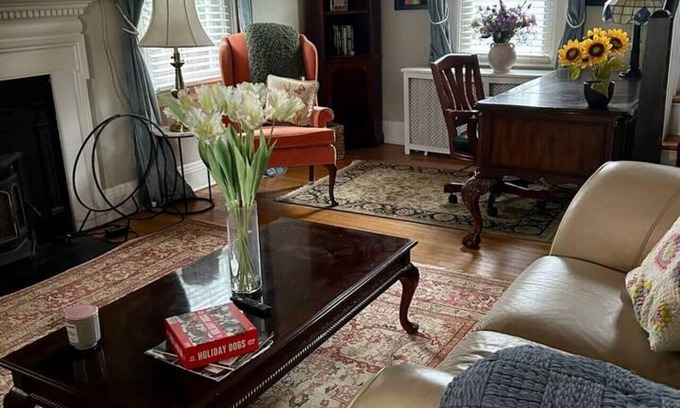 West Hartford Apartment | The Blue Back Bungalow