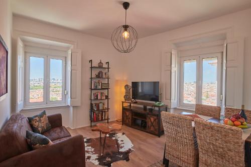 Alfama Apartment | The Blue Sky Nest