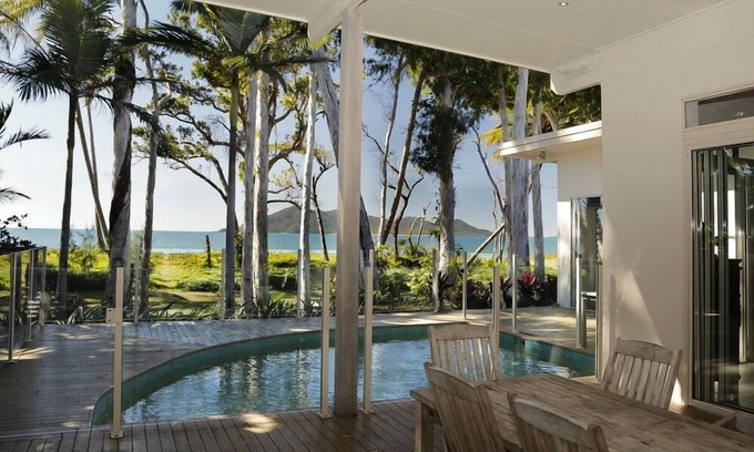 Mission Beach House | The Boat House - Absolut paradis ved stranden