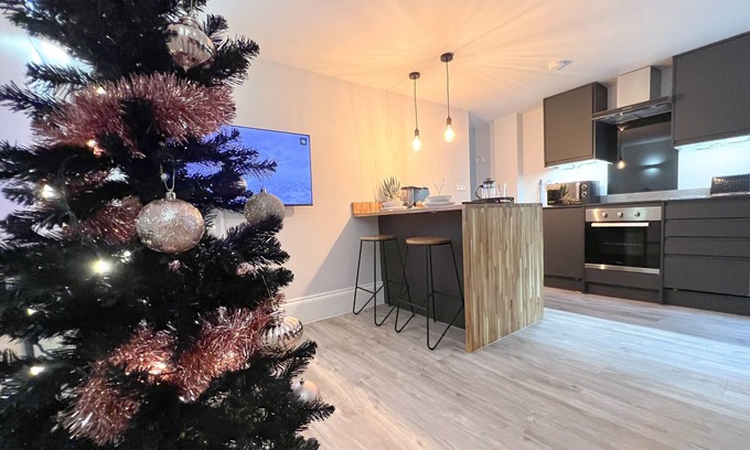 Maidstone House | The Bohemian Basement