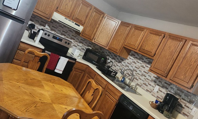 Covel House | The Boondocks Trail Den
