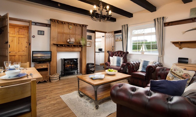 Chathill Cottage | The Bothy - sleeps 4 guests in 2 bedrooms