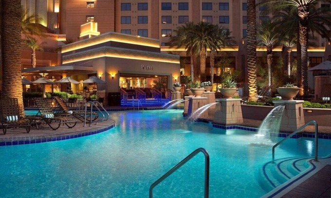 Beverly Green Apartment | The Boulevard, a Hilton Grand Vacations Club - Studio