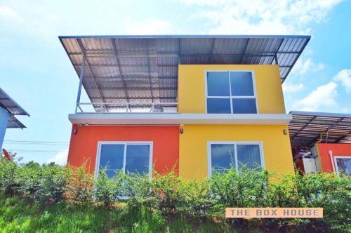 Downtown Krabi Resort | The Box House