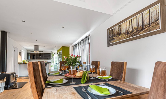 Wimborne Saint Giles Cottage | The bright and modern accommodation at The Cottage is all on the one level, with an open-plan layout