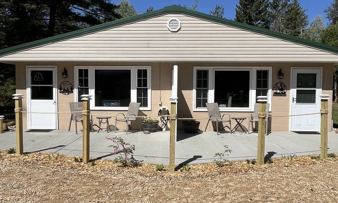 Necedah Apartment | The Bucks Snort is a cozy studio near Castle Rock Lake in Necedah