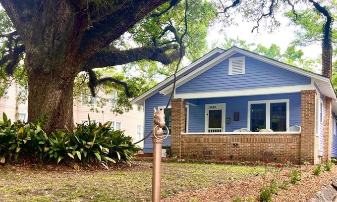 Mobile Apartment | The Bungalow at Gallery 450