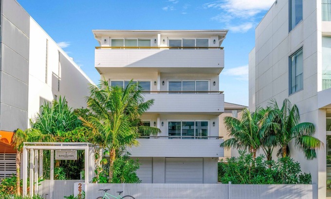 Sydney Apartment | The Bungalows Queen 7