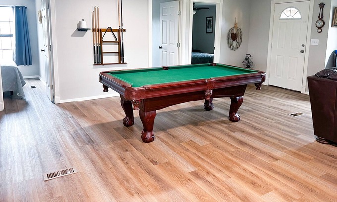 Graford House | The Bunkhouse at PK Lake with Pool Table.nSleeps 12. Close to Rocker B