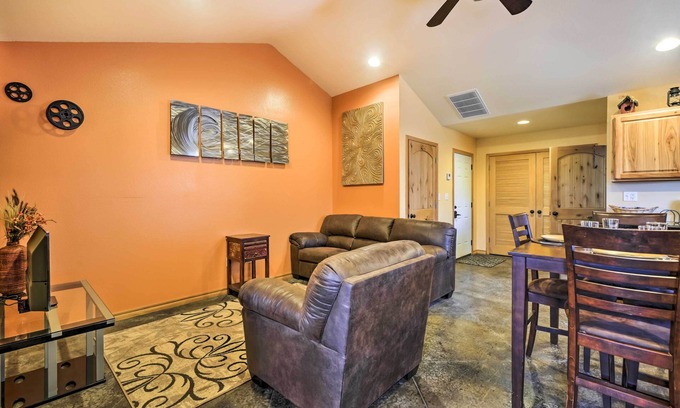 Payne County House | The Bunkhouse at Rolling Meadows Ranch w/Grill!