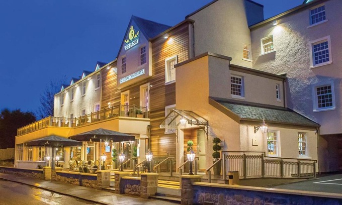 Busby Hotel | The Busby Hotel