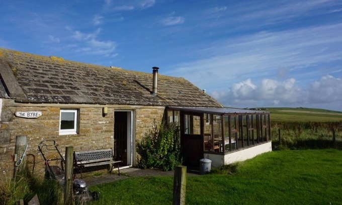 South Ronaldsay House | The Byre, Orkney Island Self Catering Holiday Cottage, Pets Welcome, Sea Views