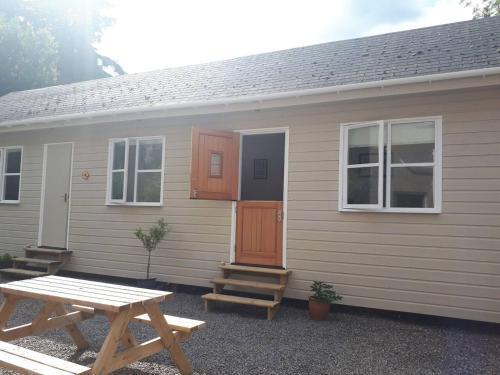 Ballater House | The Cabin at No 45